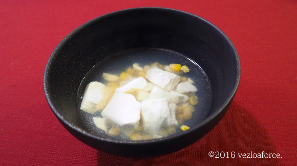 とろーり豆腐とコーンの中華スープ